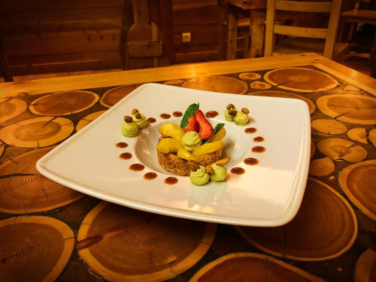 Hôtel&Spa La Ferme de l'Izoard Arvieux Esterno foto