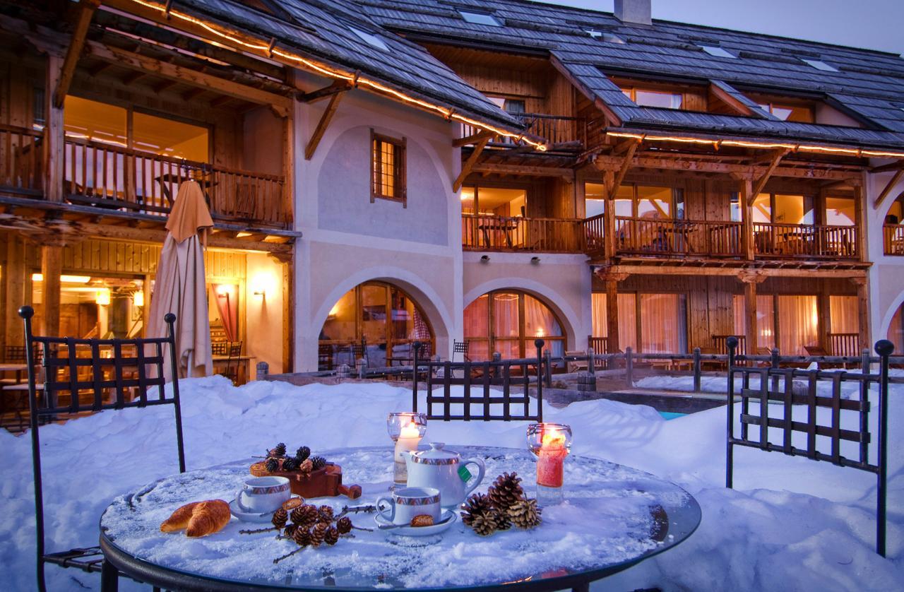 Hôtel&Spa La Ferme de l'Izoard Arvieux Esterno foto
