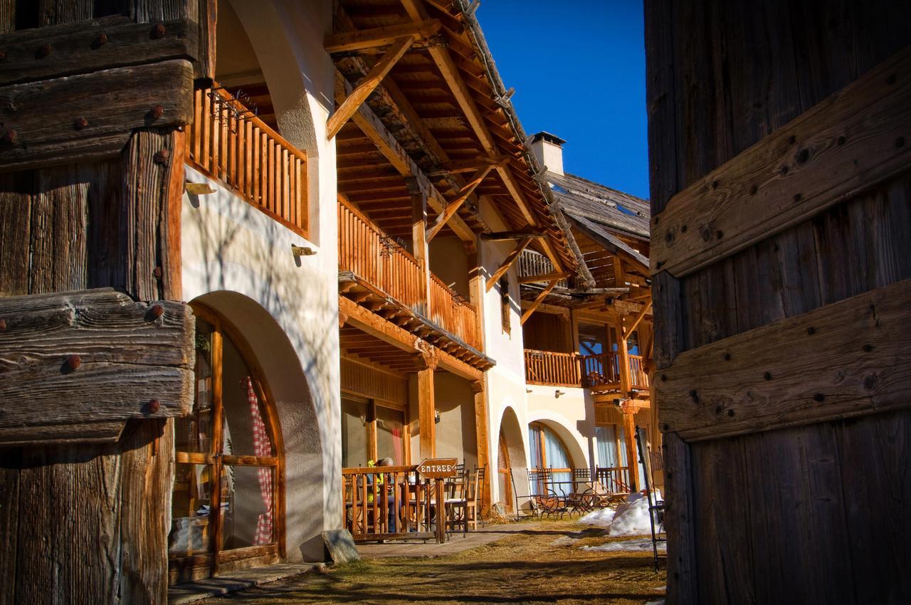 Hôtel&Spa La Ferme de l'Izoard Arvieux Esterno foto