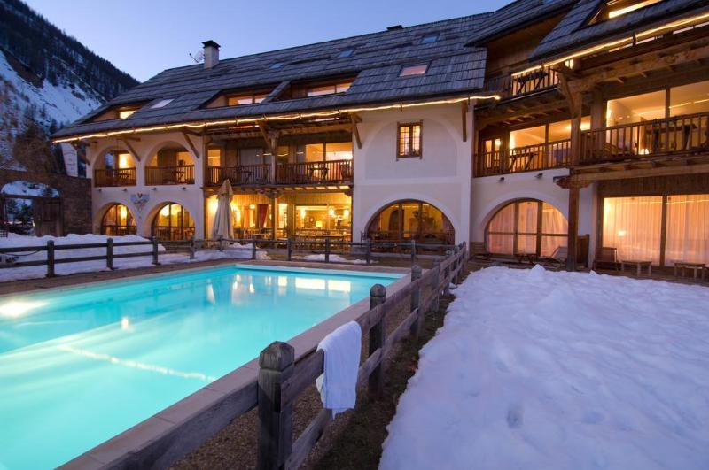 Hôtel&Spa La Ferme de l'Izoard Arvieux Esterno foto