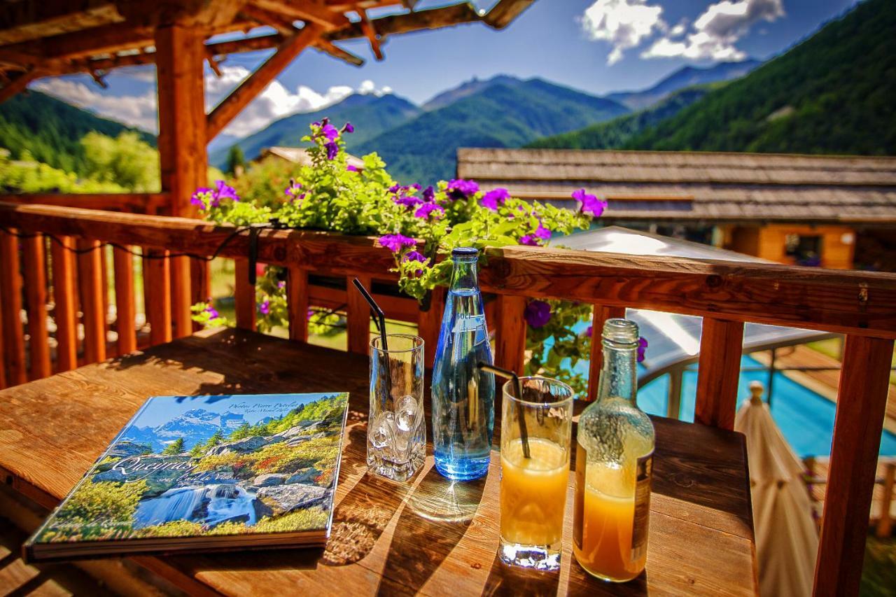 Hôtel&Spa La Ferme de l'Izoard Arvieux Esterno foto