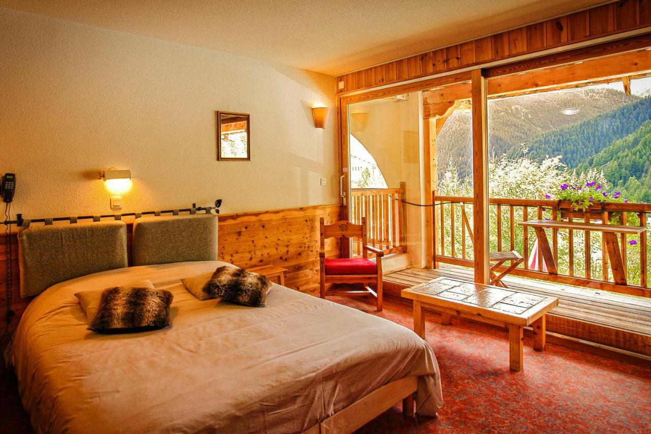 Hôtel&Spa La Ferme de l'Izoard Arvieux Esterno foto
